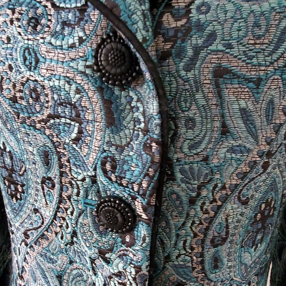 Brocade Jacket - Picture 2 of 4